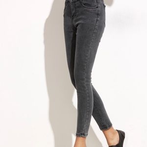 Grey Ankle Length Skinny Jeans